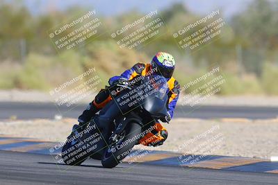 media/Nov-11-2023-SoCal Trackdays (Sat) [[efd63766ff]]/Turn 2 Set 1 (1125am)/